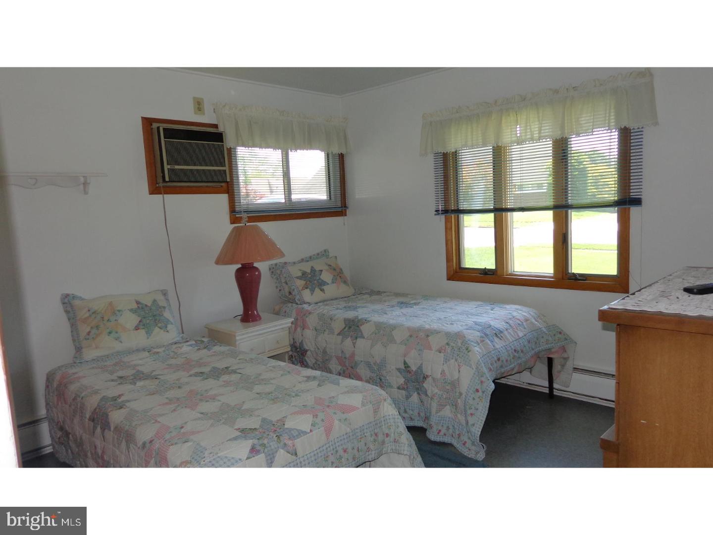 18 Quail Road Levittown, PA 19057 - Photo 11 of 19 Gallery Image 11