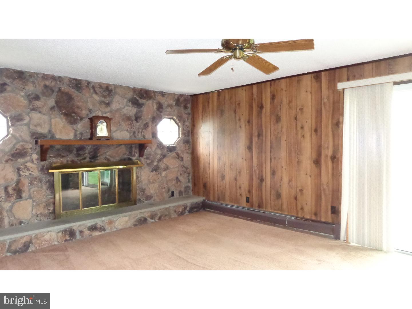 18 Quail Road Levittown, PA 19057 - Photo 10 of 19 Gallery Image 10