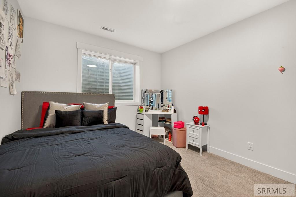 3042 Lin Road Idaho Falls, ID 83401 - Photo 52 of 68 Bedroom 5