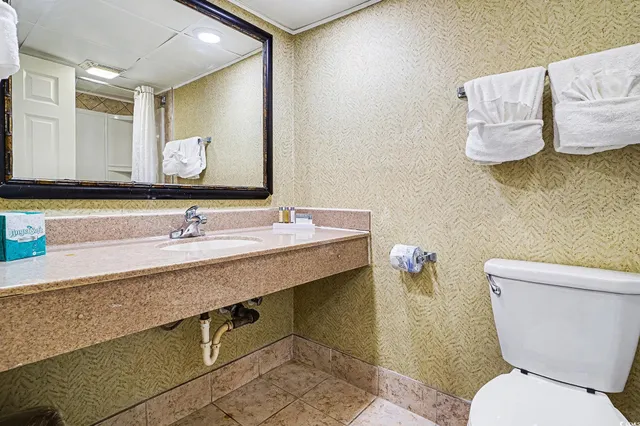 $149,900 | 7100 North Ocean Boulevard, Unit 1011, Myrtle Beach, SC 29572