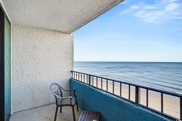 $149,900 | 7100 North Ocean Boulevard, Unit 1011, Myrtle Beach, SC 29572