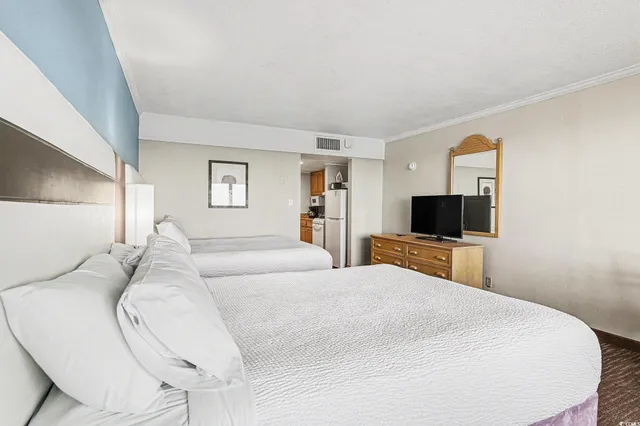 $149,900 | 7100 North Ocean Boulevard, Unit 1011, Myrtle Beach, SC 29572