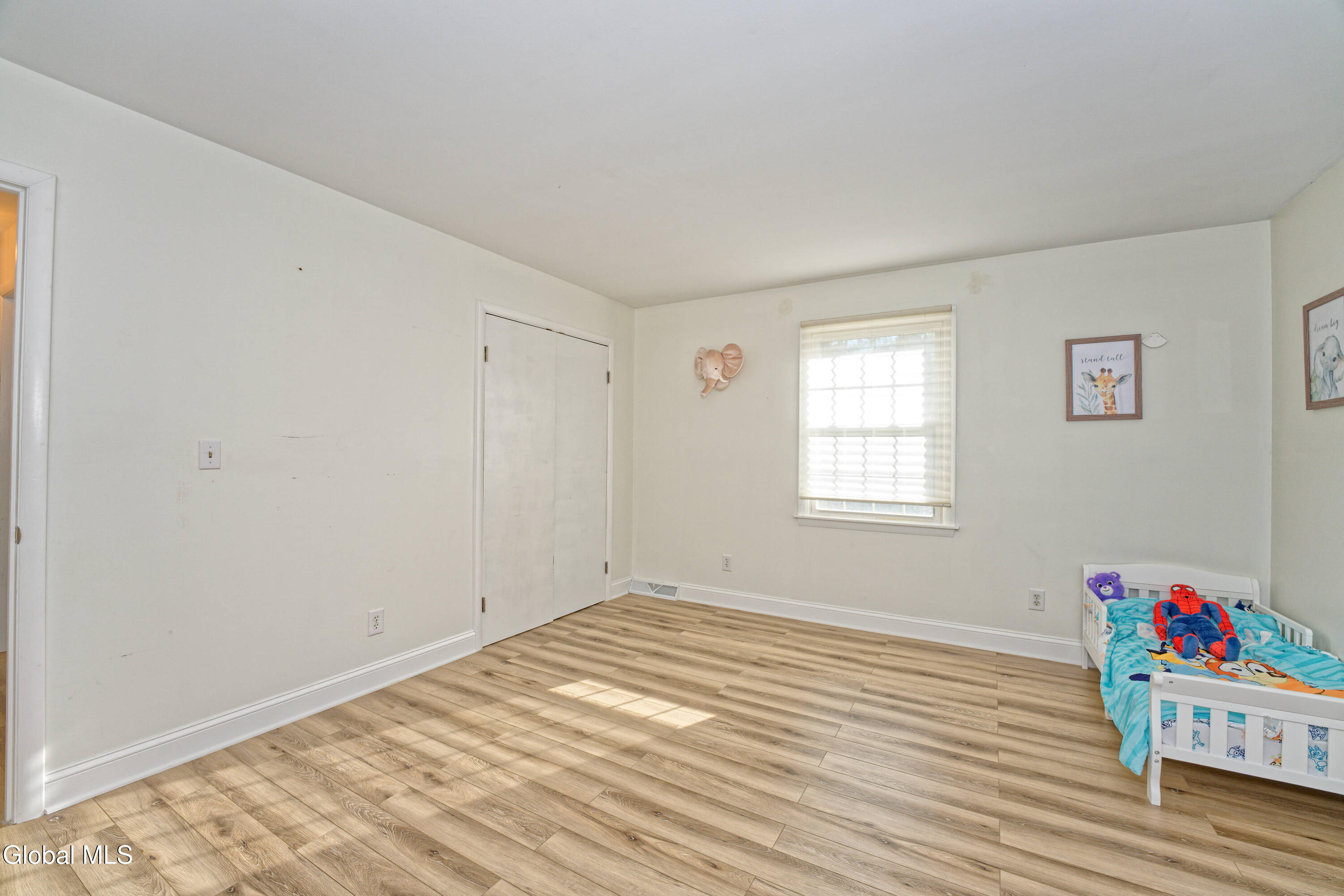 1841 Tower Street Schenectady, NY 12303 - Photo 22 of 31 6 Bedroom 4