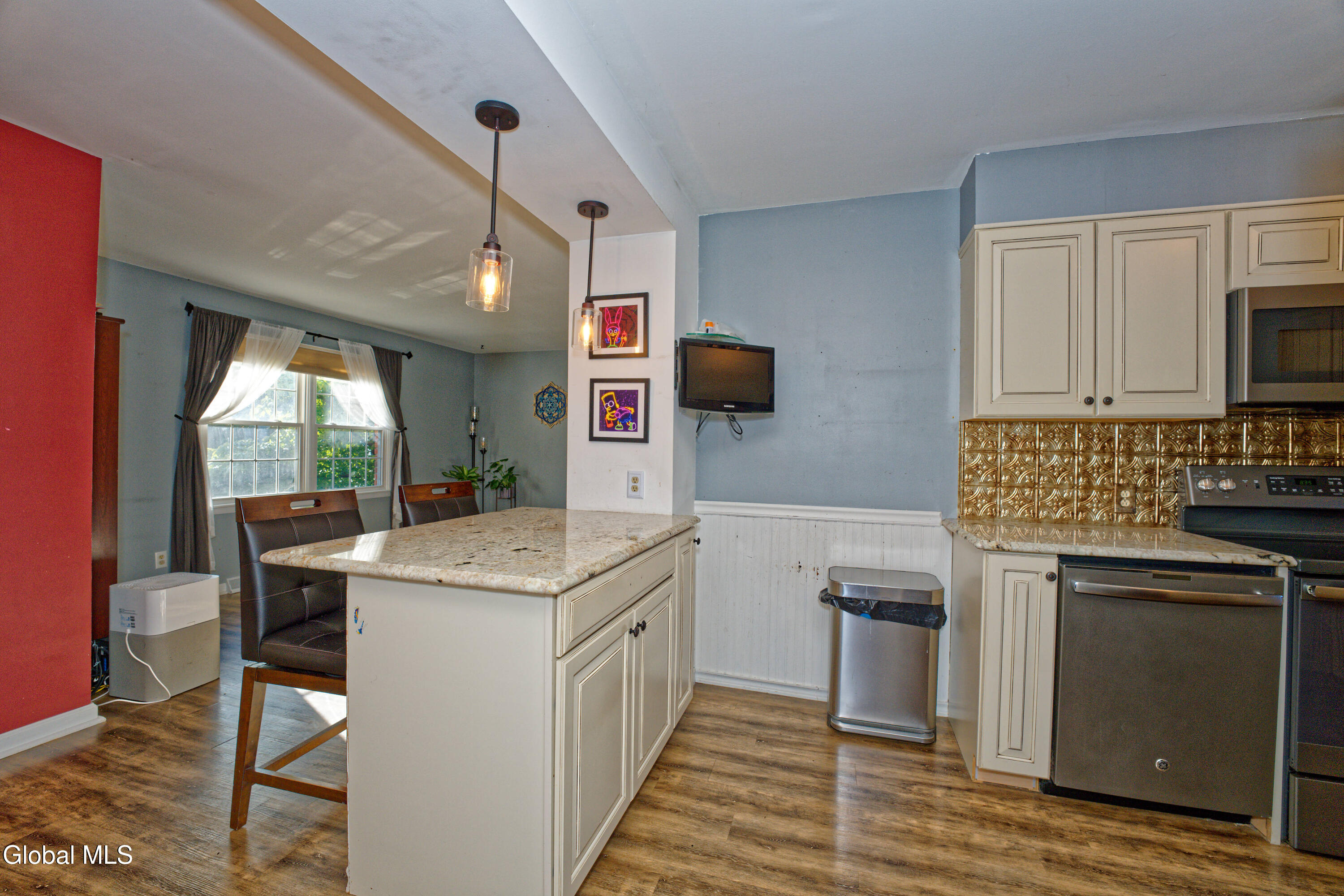 1841 Tower Street Schenectady, NY 12303 - Photo 9 of 31 3 Kitchen 2
