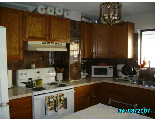 15 Rice Avenue Medford, MA 02155 - Photo 3 of 8 Gallery Image 3