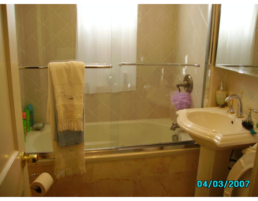 15 Rice Avenue Medford, MA 02155 - Photo 5 of 8 Gallery Image 5