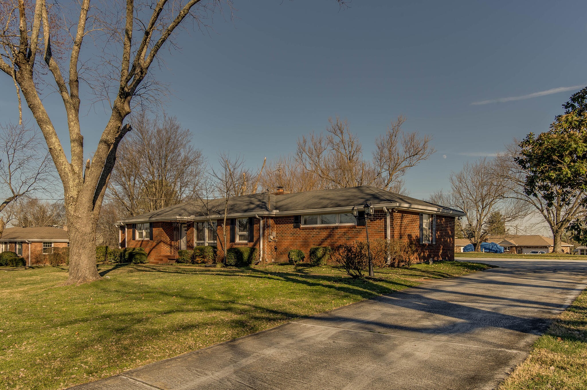 620 Ronnie Road Madison, TN 37115 - Photo 2 of 25 Gallery Image 2