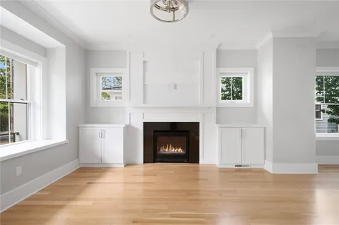 $739,000 | 873 Hope Street, Providence, RI 02906