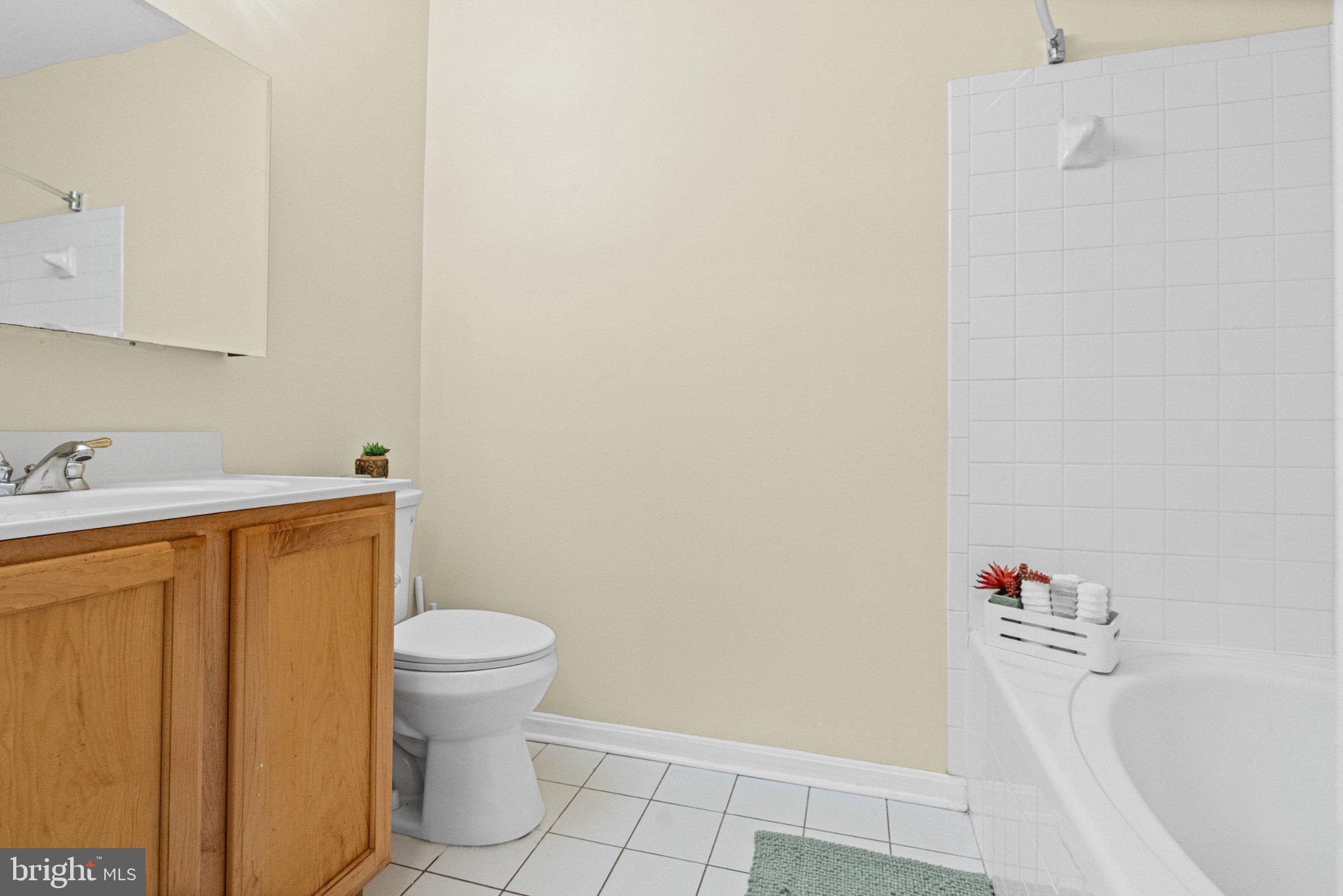 36 Hawk Rise Lane, Unit 104 Owings Mills, MD 21117 - Photo 15 of 25 Bright and inviting bathroom oasis.