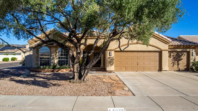 $699,000 | 4026 East Summerhaven Drive, Phoenix, AZ 85044