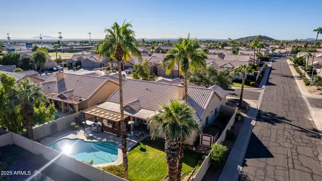 $699,000 | 4026 East Summerhaven Drive, Phoenix, AZ 85044