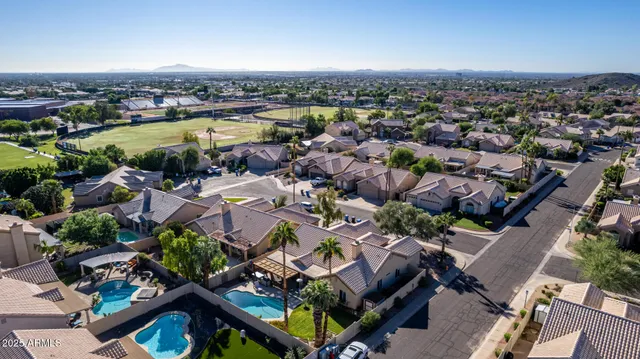 $699,000 | 4026 East Summerhaven Drive, Phoenix, AZ 85044