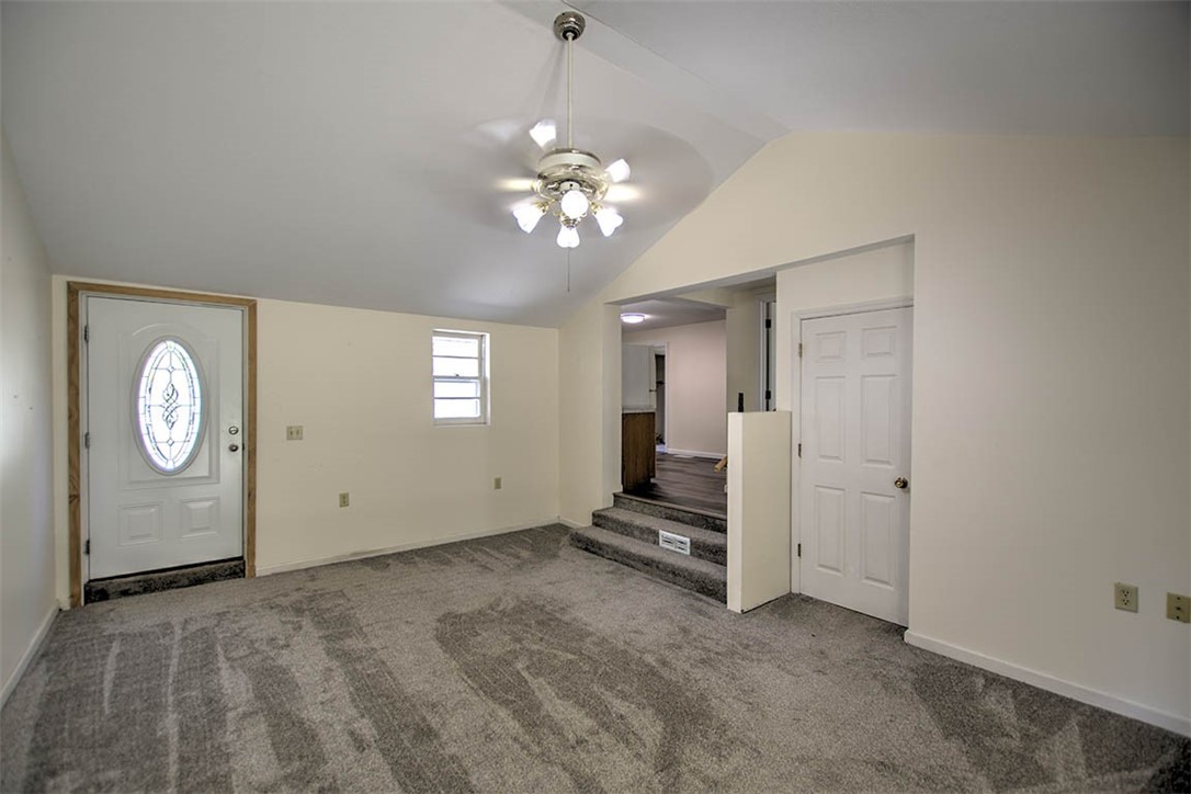 435 Dawson Road Decatur, IL 62521 - Photo 9 of 21