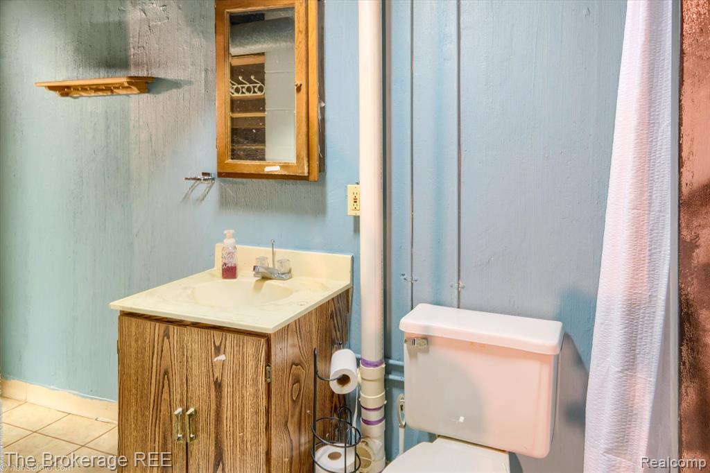 5042 Cook Road Swartz Creek, MI 48473 - Photo 41 of 48 Gallery Image 41