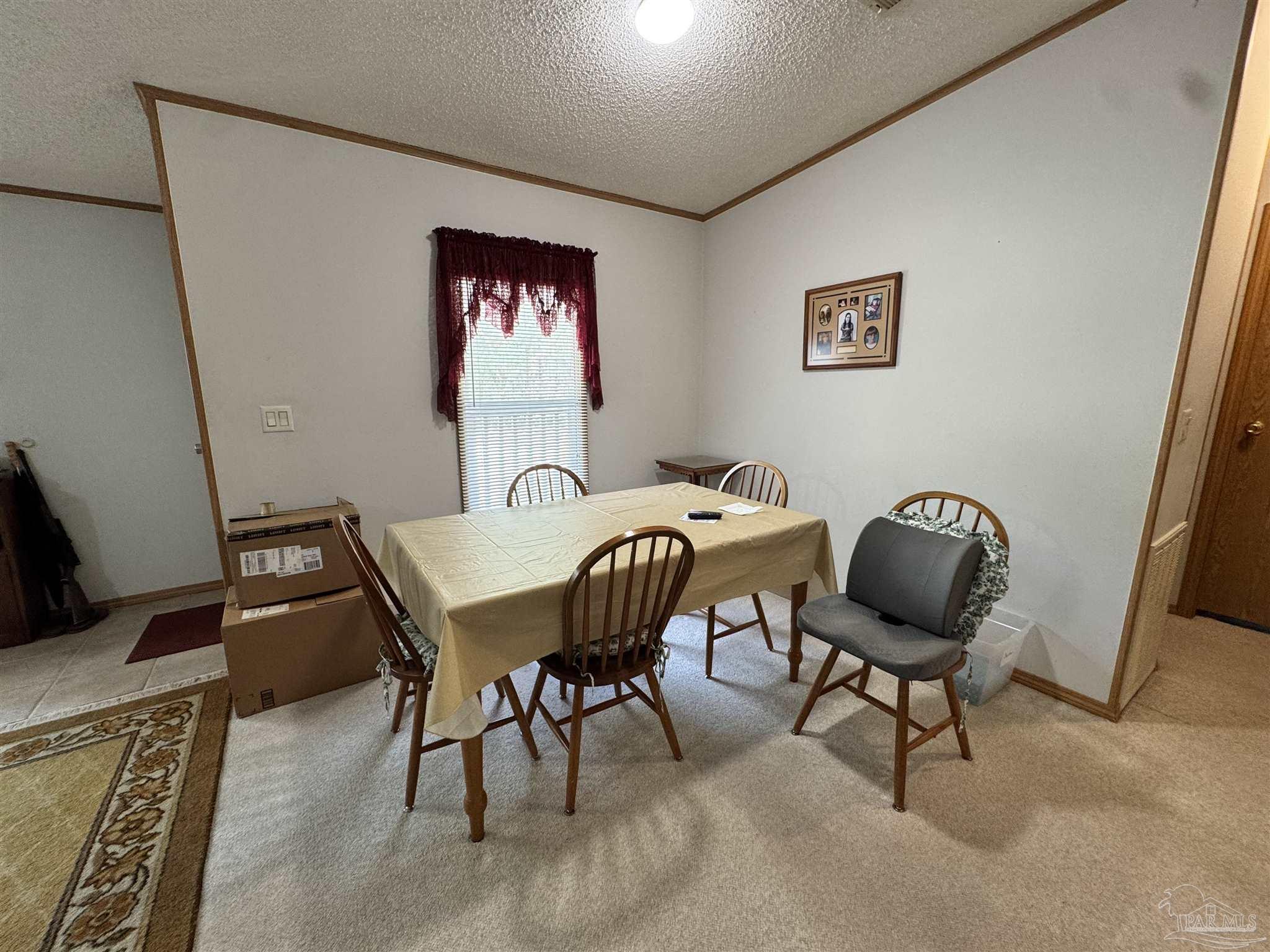 6512 Winston Brown Road Milton, FL 32570 - Photo 7 of 37 a view of a livingroom with furniture