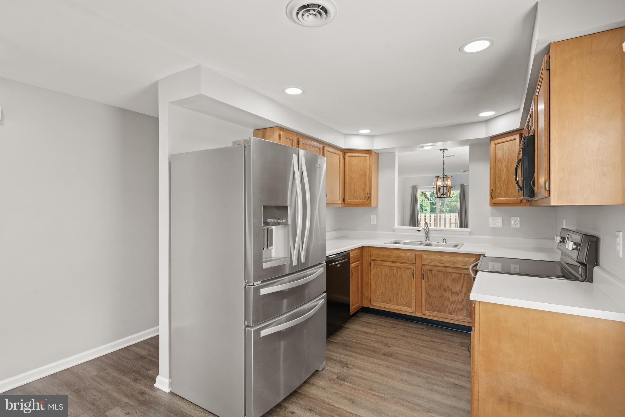 3618 Pleasant Valley Road York, PA 17406 - Photo 4 of 40