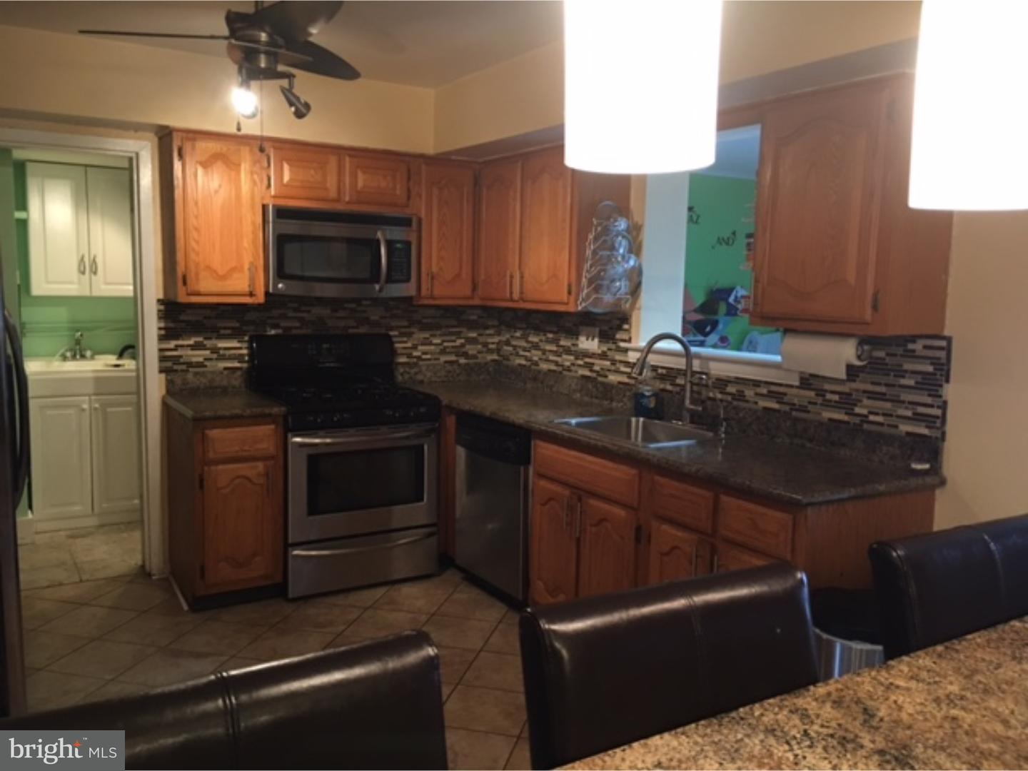 1708 Manor Place Clementon, NJ 08021 - Photo 9 of 24 Kitchen