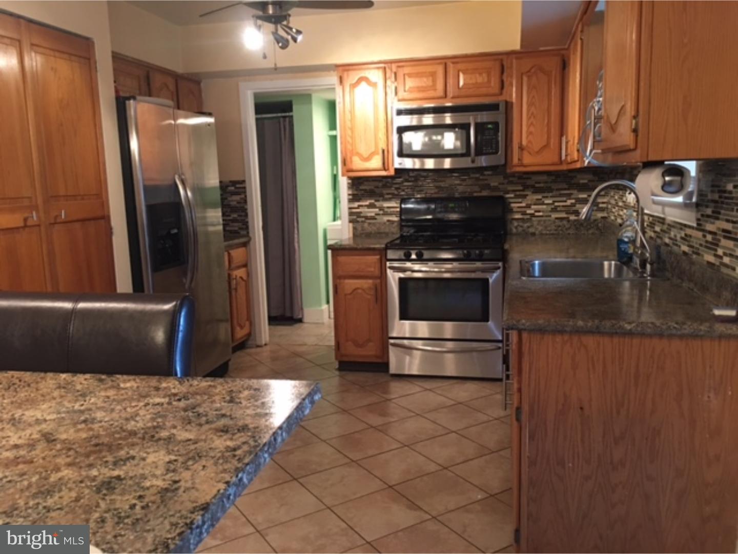 1708 Manor Place Clementon, NJ 08021 - Photo 10 of 24 Kitchen
