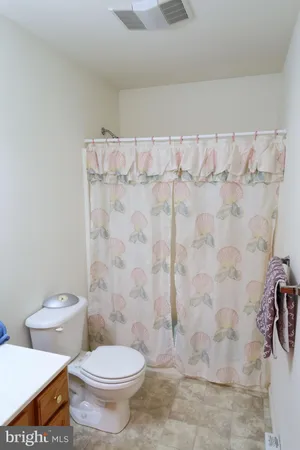 $325,000 | 14053 Sweet Vale Drive, Hagerstown, MD 21742