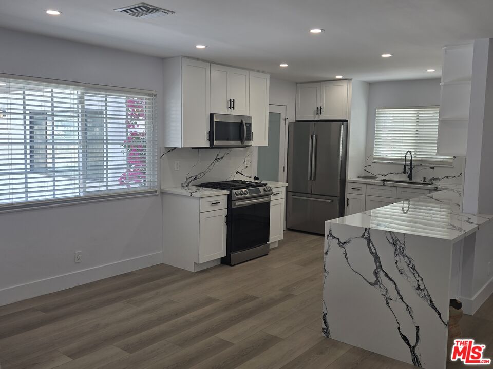 3335 Felix Avenue Simi Valley, CA 93063 - Photo 25 of 30 Gallery Image 25