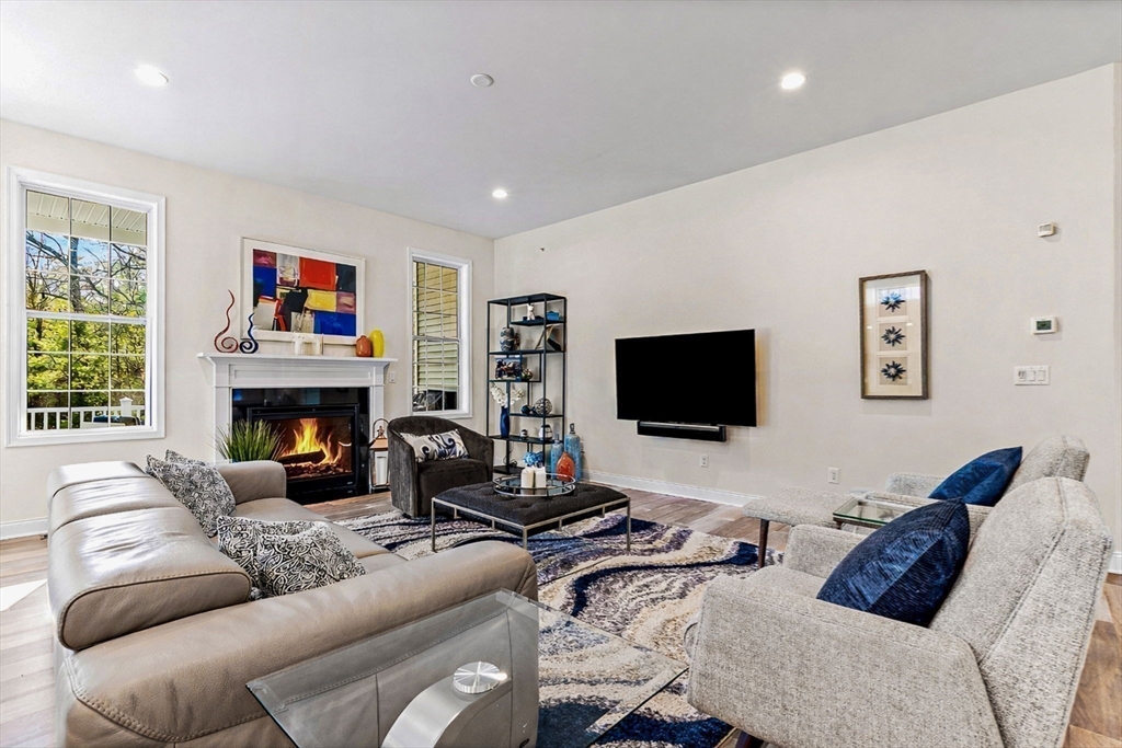 61 Ridgewood Drive, Unit 61 Stow, MA 01775 - Photo 13 of 32