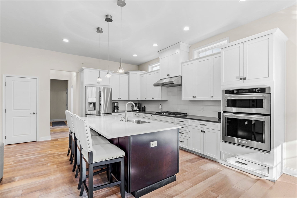 61 Ridgewood Drive, Unit 61 Stow, MA 01775 - Photo 3 of 32