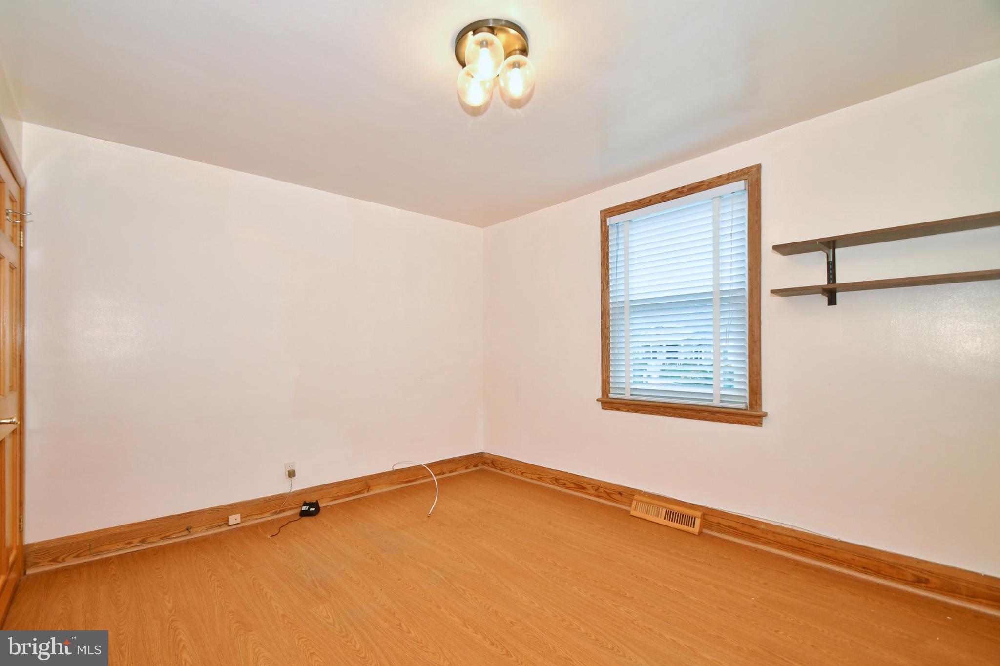 2022 Oakland Road Baltimore, MD 21220 - Photo 21 of 47 Bedroom 2