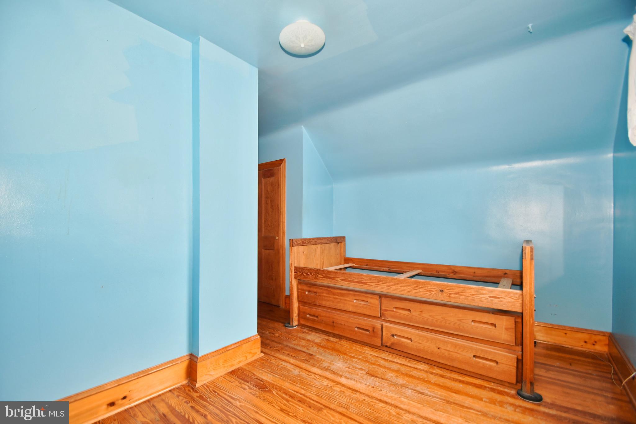 2022 Oakland Road Baltimore, MD 21220 - Photo 25 of 47 Bedroom 3