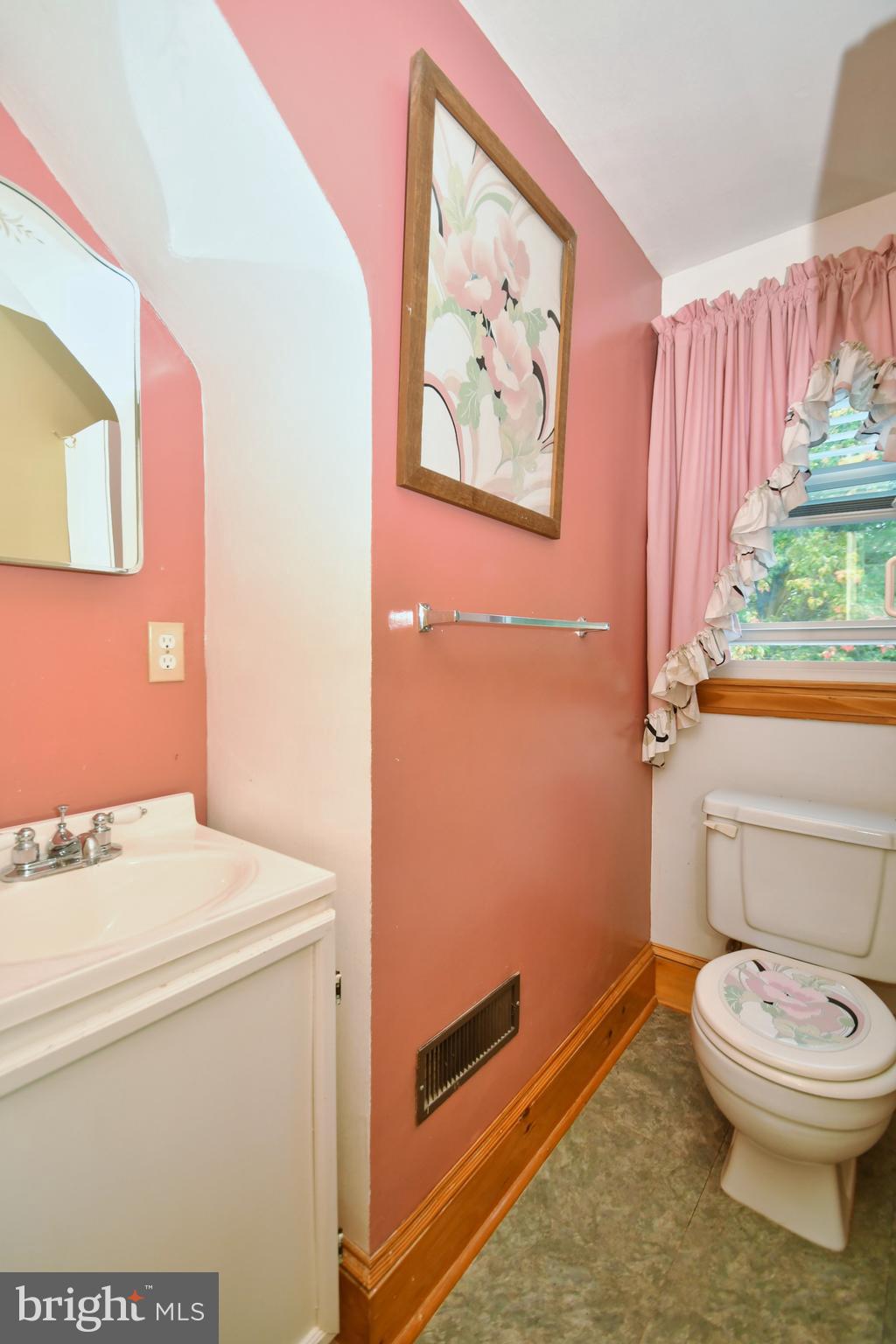2022 Oakland Road Baltimore, MD 21220 - Photo 30 of 47 Bath Has Shower Stall