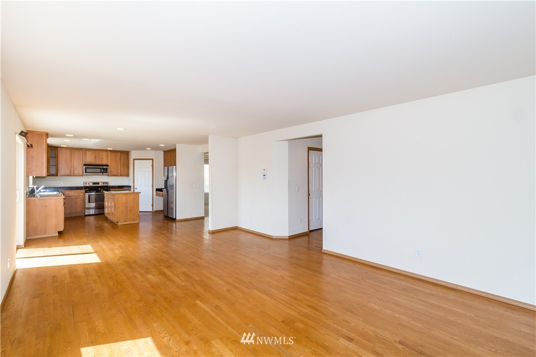 1733 Southeast 30th Place Renton, WA 98055 - Photo 16 of 16