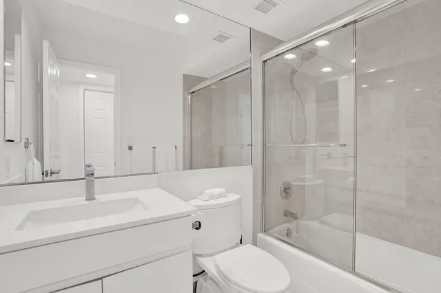 $699,000 | 4540 North Ocean Drive, Unit 401, Lauderdale-by-the-Sea, FL 33308