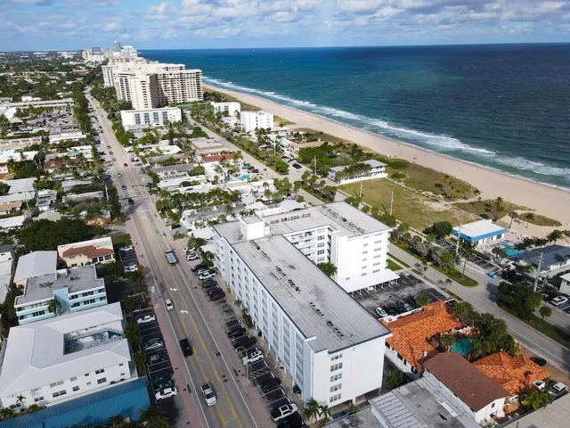 $699,000 | 4540 North Ocean Drive, Unit 401, Lauderdale-by-the-Sea, FL 33308