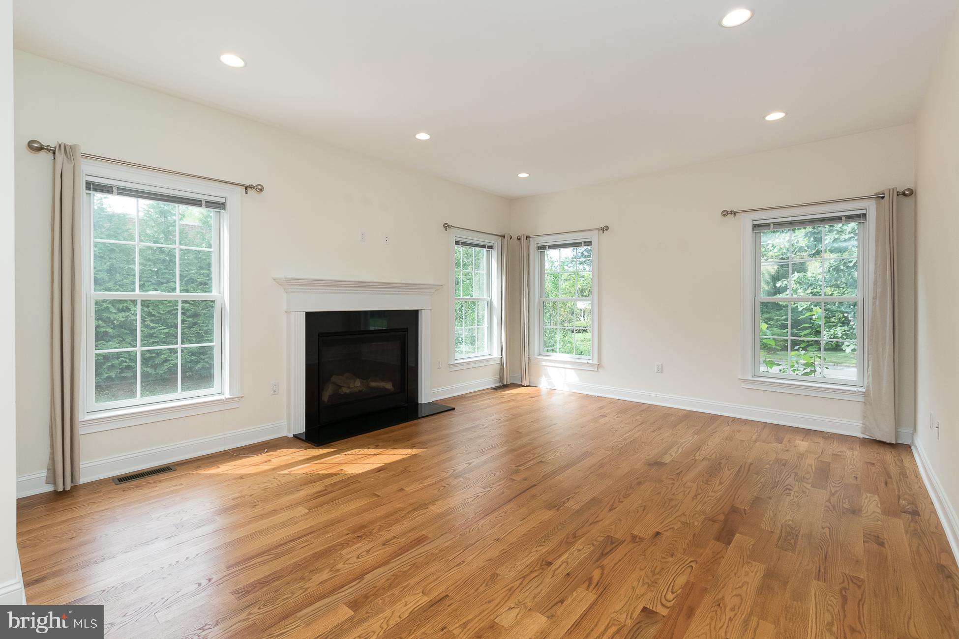 42 Harris Road Princeton, NJ 08540 - Photo 15 of 30