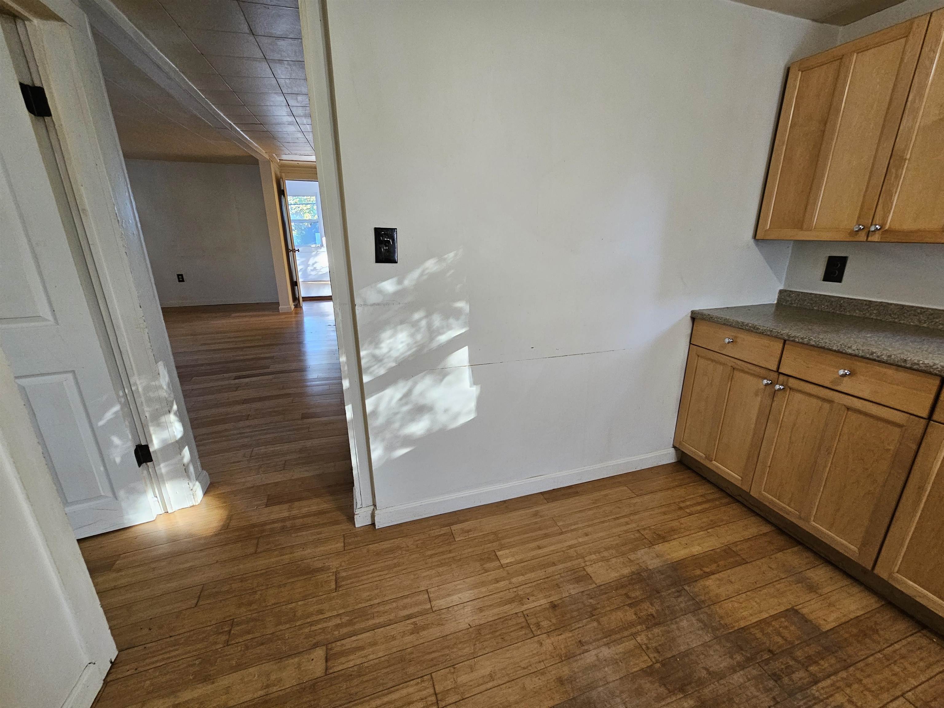 60 Shore Drive Salem, NH 03079 - Photo 14 of 57