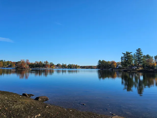 $368,000 | 60 Shore Drive, Salem, NH 03079