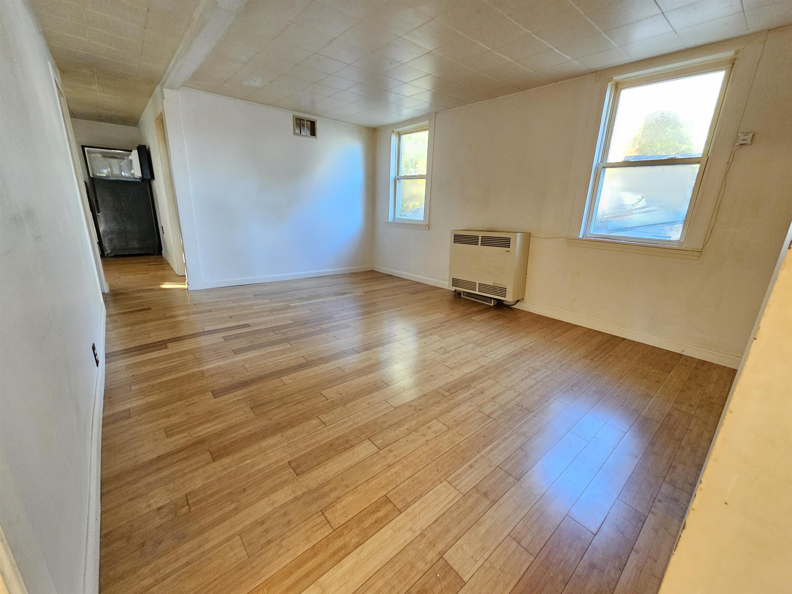 60 Shore Drive Salem, NH 03079 - Photo 7 of 57