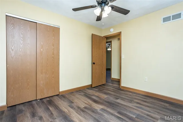 $259,900 | 502 Lindenwood Drive, Troy, IL 62294