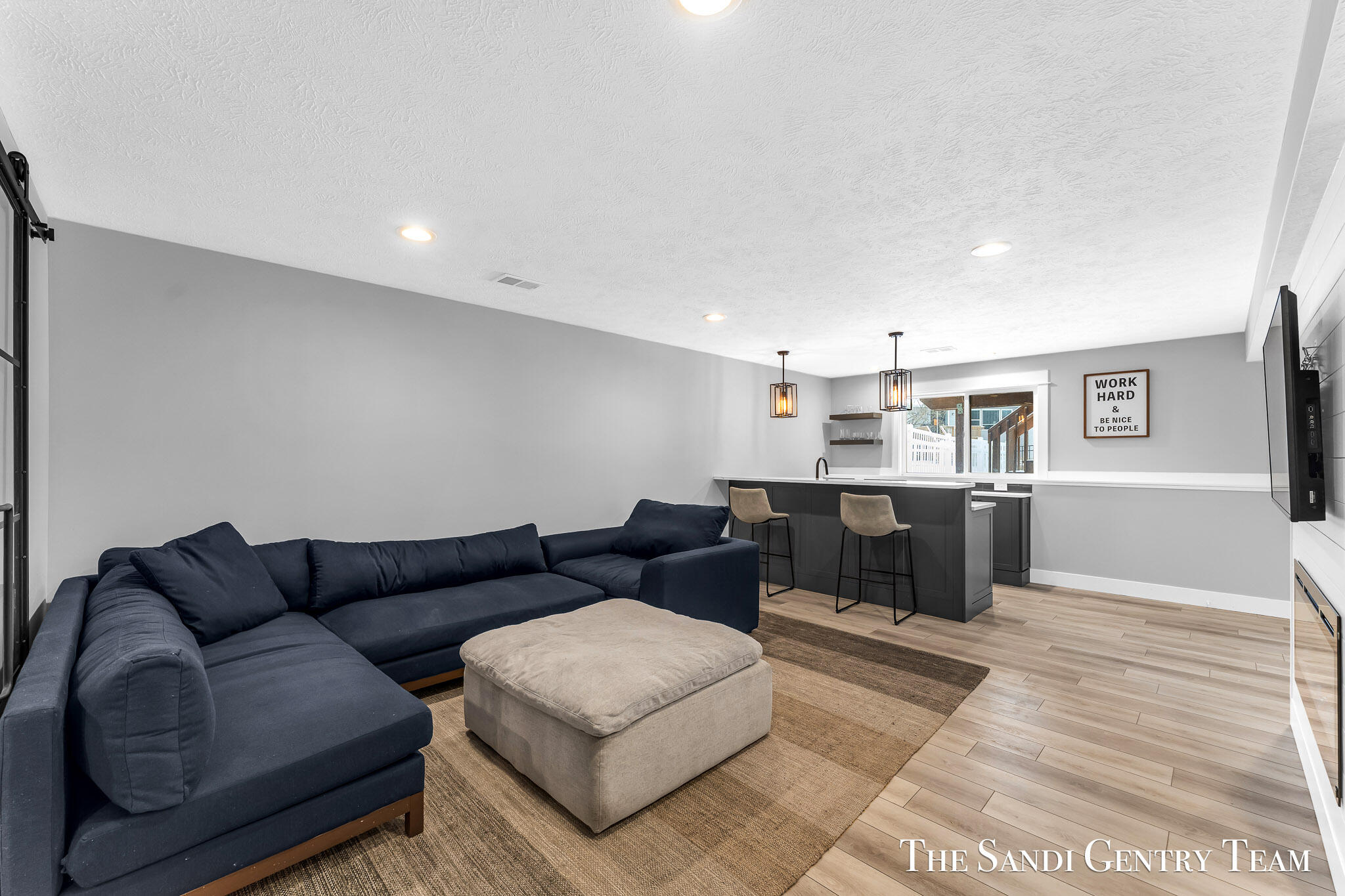 16517 Wickshire Pl Spring Lake Spring Lake, MI 49456 - Photo 28 of 49 32-AIV00076