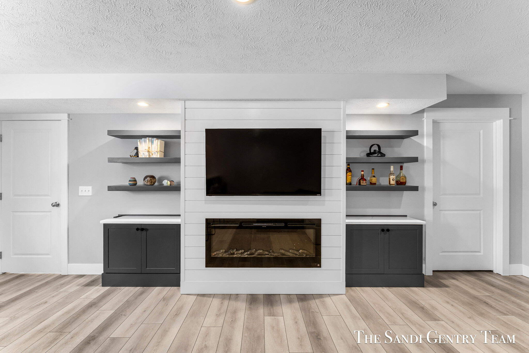 16517 Wickshire Pl Spring Lake Spring Lake, MI 49456 - Photo 30 of 49 31-AIV00066