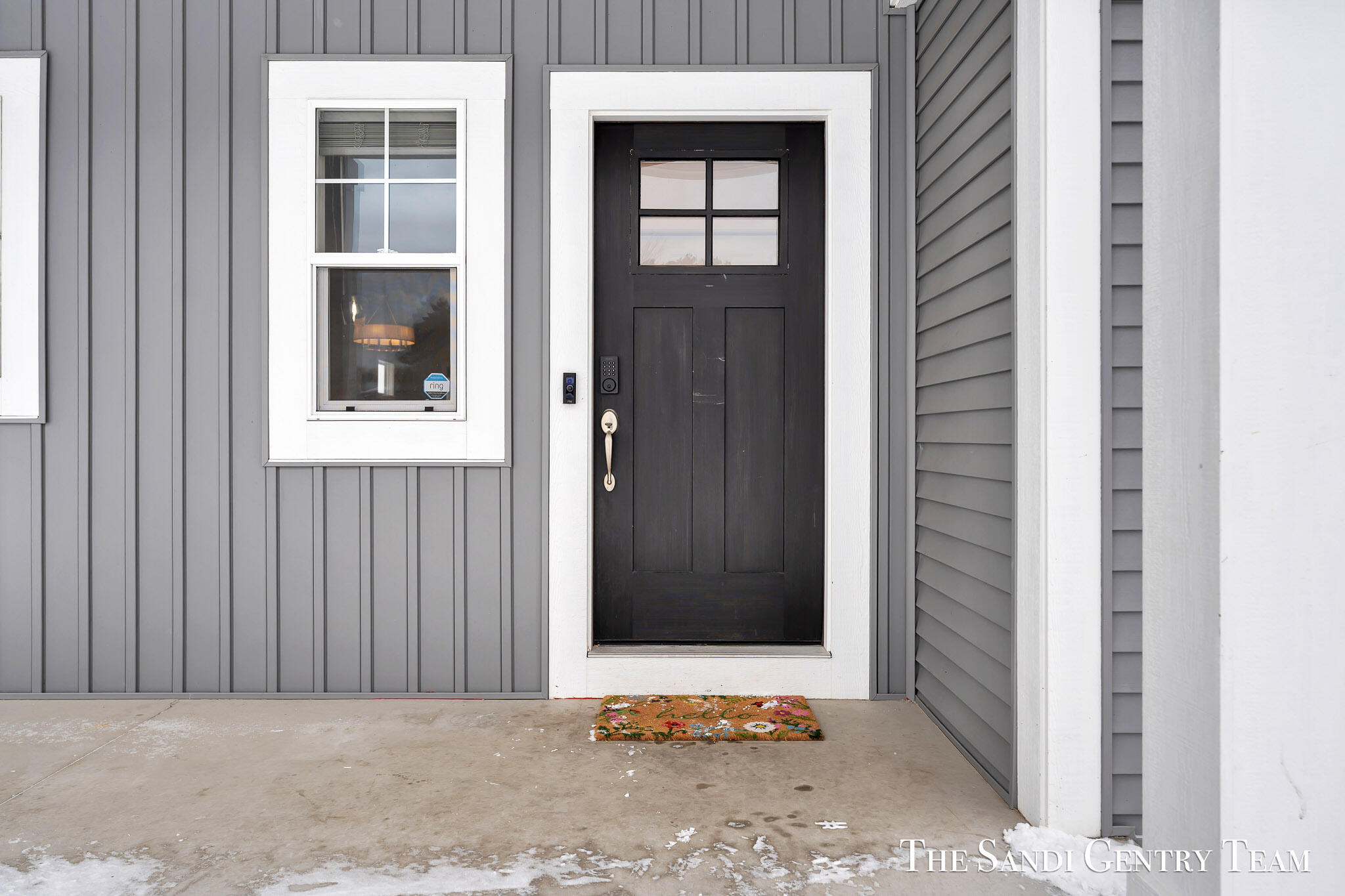 16517 Wickshire Pl Spring Lake Spring Lake, MI 49456 - Photo 3 of 49 42-AIV00286