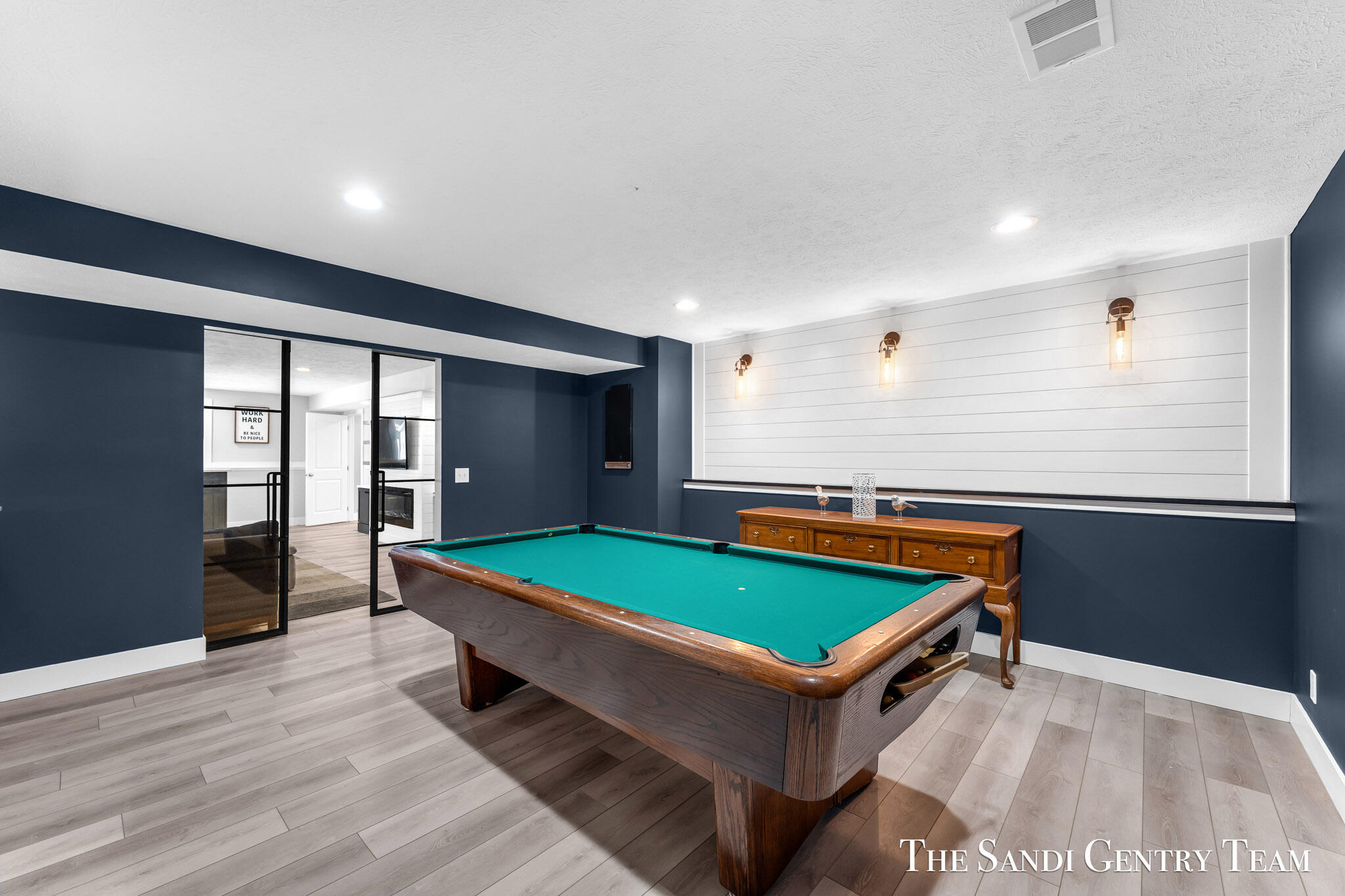 16517 Wickshire Pl Spring Lake Spring Lake, MI 49456 - Photo 33 of 49 26-AIV00041