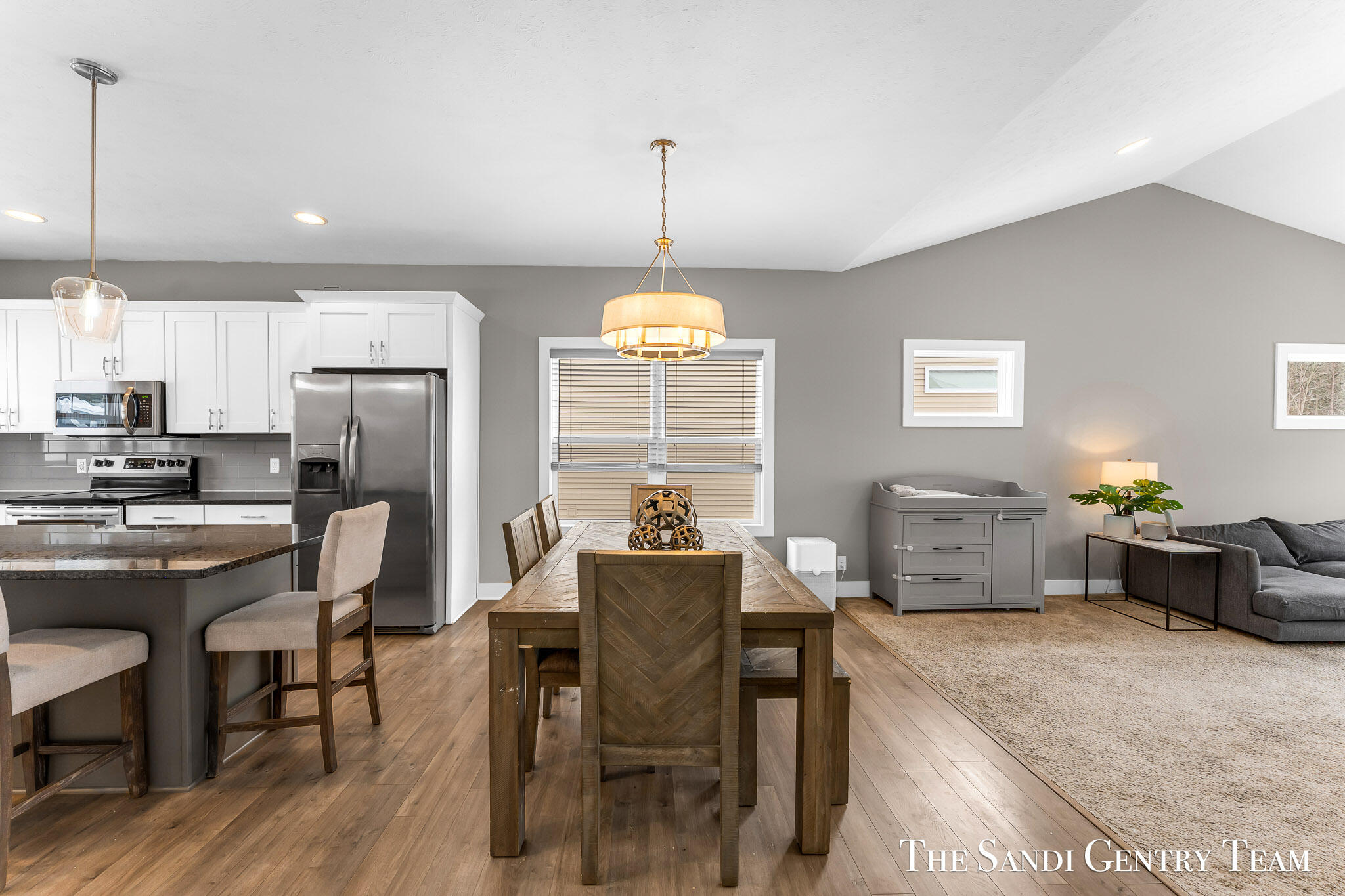 16517 Wickshire Pl Spring Lake Spring Lake, MI 49456 - Photo 10 of 49 08-AIV00201