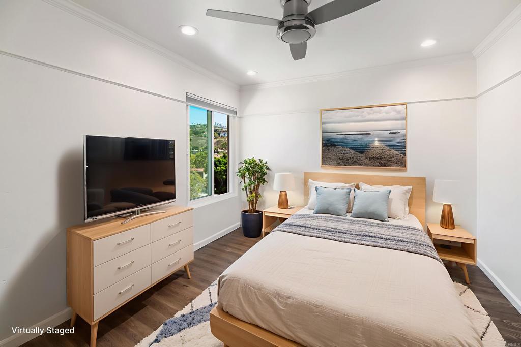 2349 Altisma Way, Unit B Carlsbad, CA 92009 - Photo 13 of 27