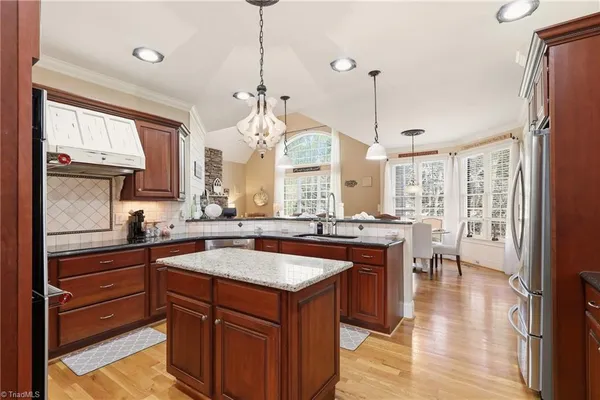 $879,900 | 613 Nickel Creek Court, Kernersville, NC 27284