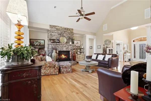 $879,900 | 613 Nickel Creek Court, Kernersville, NC 27284