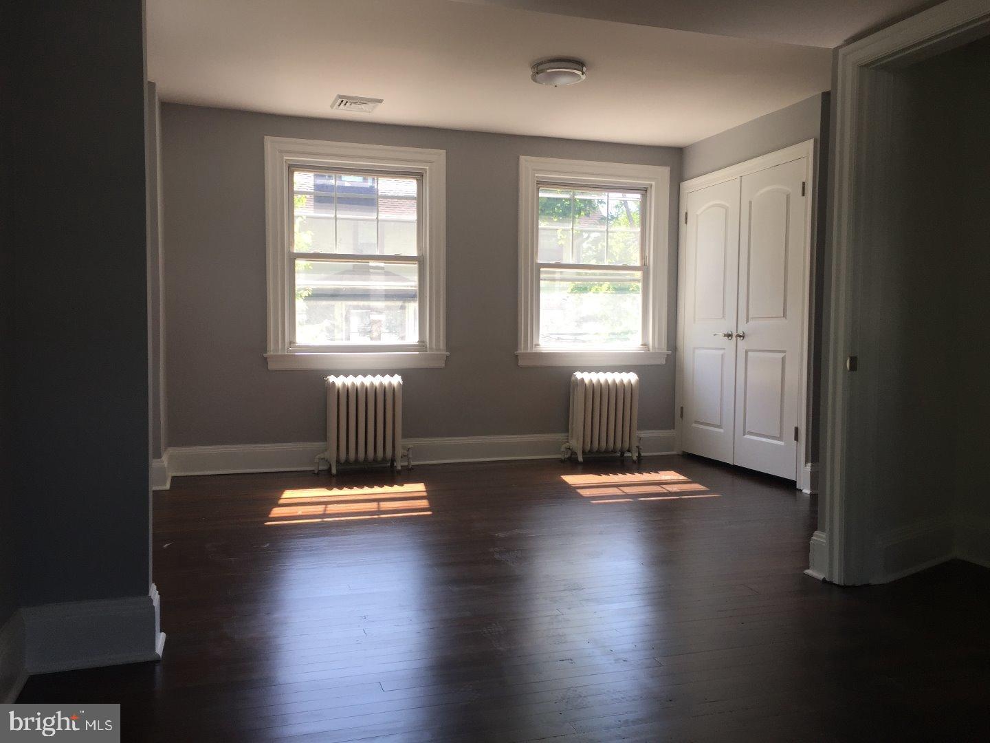 219 East Park Road Havertown, PA 19083 - Photo 8 of 10 Master Bedroom
