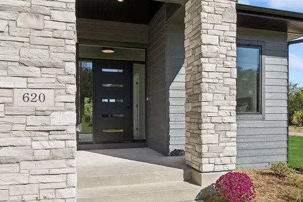 $699,500 | 620 Greenvale Avenue West, Northfield, MN 55057