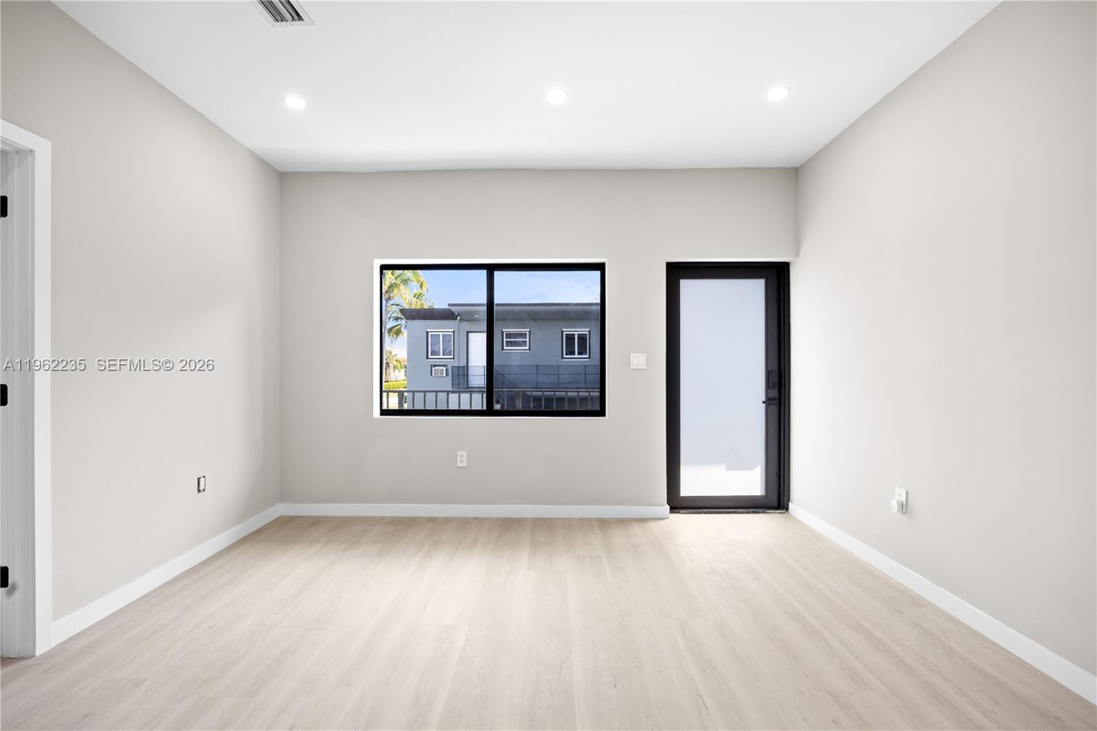 630 Northeast 166th Street, Unit 3 Miami, FL 33162 - Photo 5 of 35