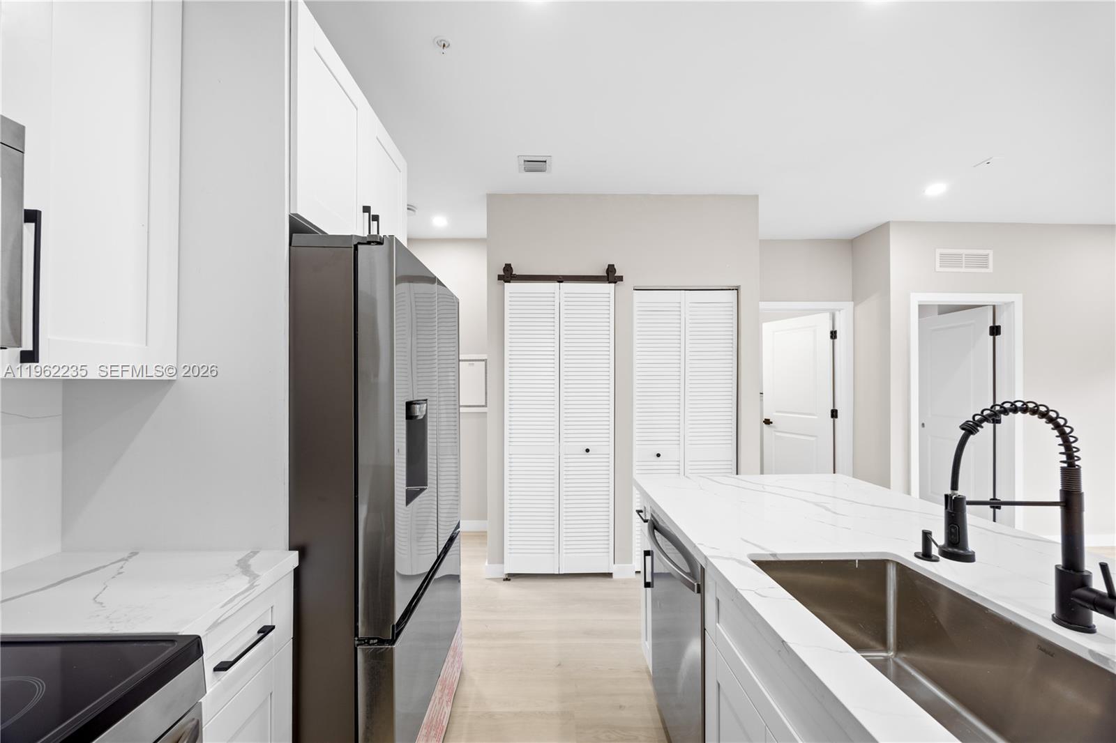 630 Northeast 166th Street, Unit 3 Miami, FL 33162 - Photo 6 of 35