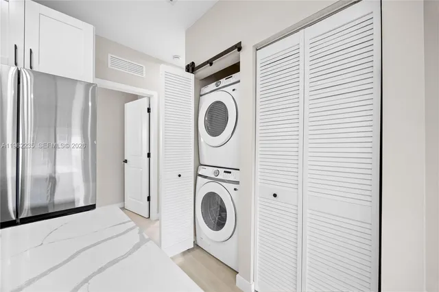 $2,649 | 630 Northeast 166th Street, Unit 3, Miami, FL 33162